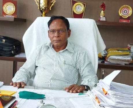 Vinoba Bhave University Vice Chancellor Dr Mukul Narayan Dev