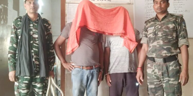 The arrested two in Chatra. Picture by Vishvendu Jaipuriar