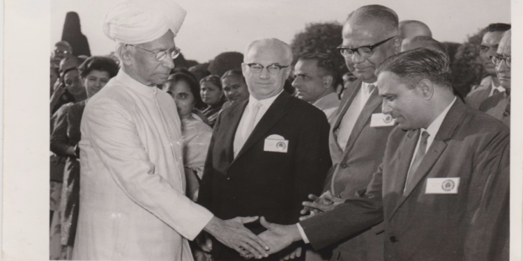 My father B.N. Murthy greeting President S. Radhakrishnan. Also seen is B. Parthasarathy (bungalow is still retained in honor in Maithon) the Chief Engineer succeeding A.M. Komora. Photo: Author provided