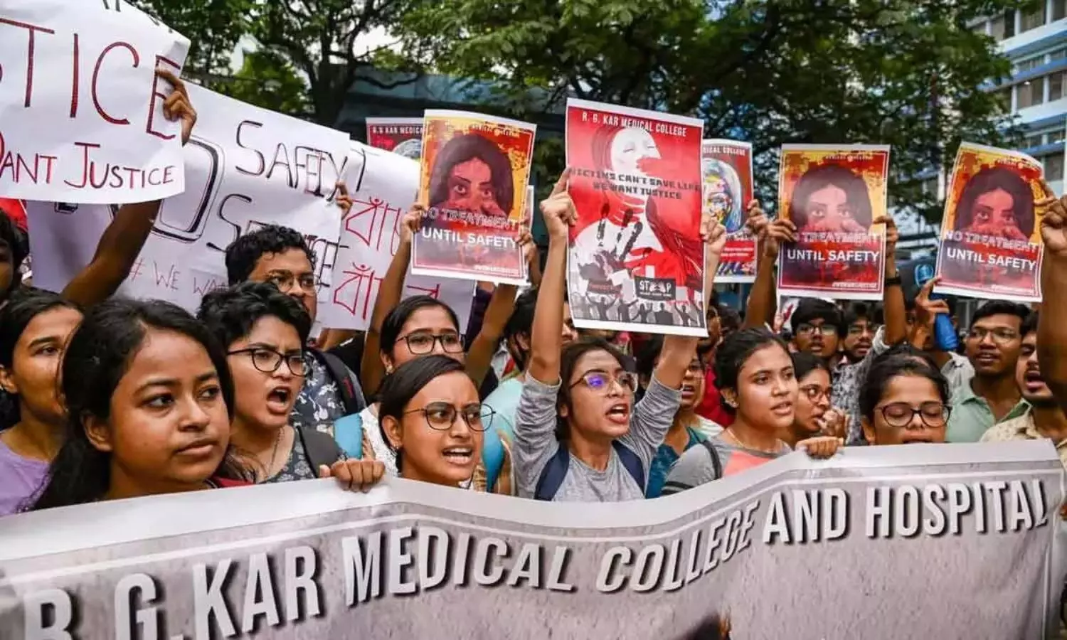 Disturbing calls to parents of Kolkata doctor reveal tragic details of the night of her murder – Lagatar24.com