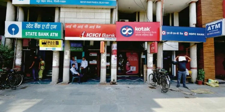 Janmashtami 2024: Banks Closed Today in Multiple States, Check Affected Regions