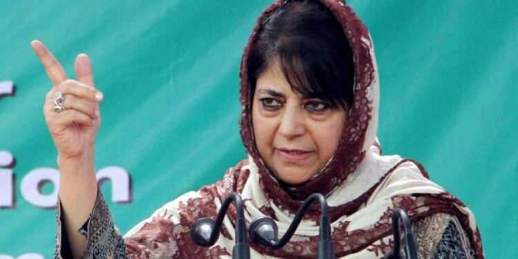 Mehbooba Mufti Unveils PDP’s J&K Poll Manifesto, Offers Support to Congress-NC Alliance Under Key Conditions