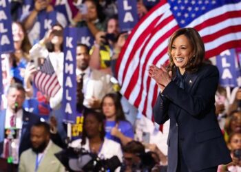 Kamala Harris Accepts 2024 Democratic Presidential Nomination with Warning to Trump