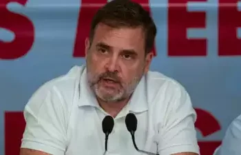 Rahul Gandhi Vows to Fight for Restoration of J&K Statehood in Parliament and on Streets