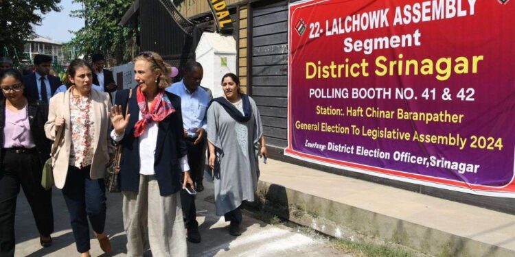 Foreign Diplomats Praise Smooth Conduct of Jammu and Kashmir Elections