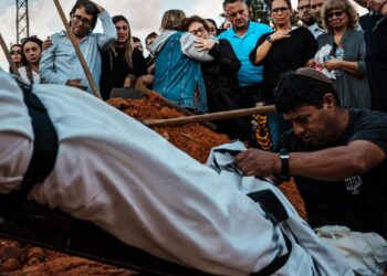 Grief and Anger as Israeli Families Mourn Hostages Recovered from Gaza