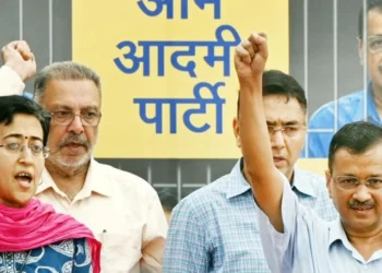 Delhi High Court Rejects Plea to Quash Defamation Case Against Arvind Kejriwal, Atishi