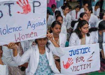 Junior Doctors Defy Supreme Court’s “Back to Work” Order, Vow to Continue Protest