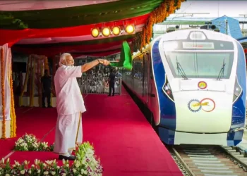 PM Modi Says Every State and City Aspires for Vande Bharat Connectivity