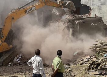 Supreme Court Criticizes ‘Bulldozer Justice,’ Proposes Nationwide Guidelines for Demolitions