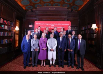 PM Modi Hosts Roundtable With Top Tech CEOs at MIT, Focuses on Innovation and India’s Tech Growth