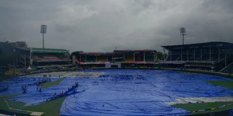 Persistent Drizzle Washes Out Second Day of India-Bangladesh Test in Kanpur