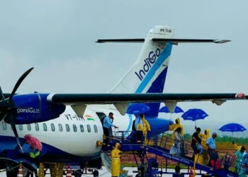IndiGo Faces Technical Glitch; Longer Queues, Slower Check-ins Expected at Airports