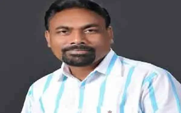Major Blow to AJSU as Vice President Umakant Rajak Resigns Ahead of Elections