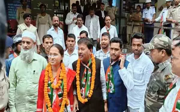 Jharkhand Assembly Elections: Shilpi, Banna, Dr. Ajay, KN Tripathi, Devendra, Kushwaha, Pushpa Among Candidates File Nominations