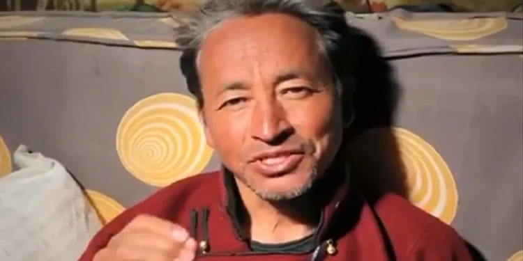 Sonam Wangchuk Begins Hunger Strike at Jantar Mantar Over Ladakh’s Sixth Schedule Demand