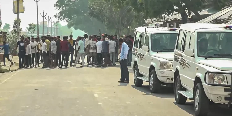 Tensions Erupt in Uttar Pradesh After Communal Clashes During Durga Idol Immersion, One Dead