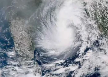 Cyclone Dana Weakens, Rainfall Recorded in Bihar
