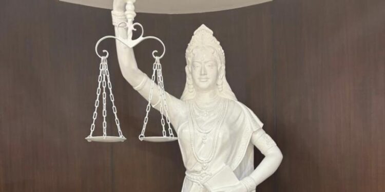 SCBA Questions New Lady Justice Statue and Emblem at Supreme Court