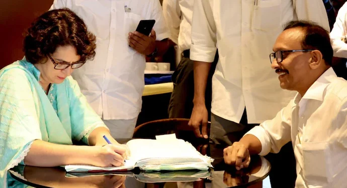 BJP Targets Congress Over Kharge’s Exclusion During Priyanka Gandhi’s Nomination Filing