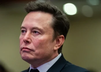 Elon Musk’s DOGE: Hiring Super-High IQ “Revolutionaries” for Zero Pay