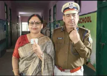 Ranchi SSP Chandan Sinha Casts Vote with Wife Kanchan Singh, Urges People to Participate