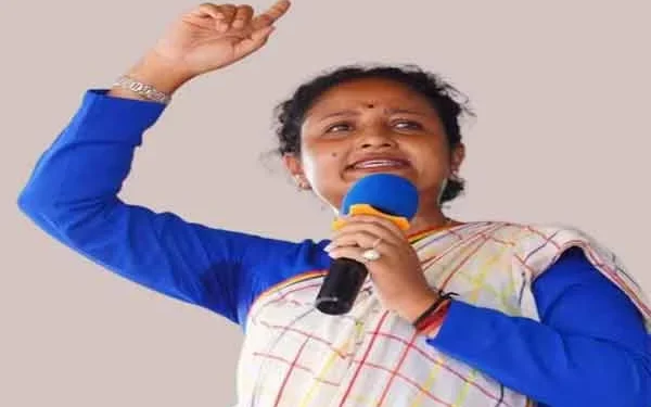 Kalpana Soren Responds to JP Nadda: A Legacy of Displacing Tribals