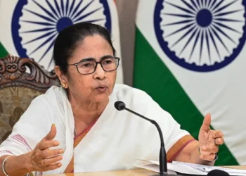 Mamata Banerjee’s Bid to Lead INDIA Alliance Called ‘Mere Posturing’ by Congress