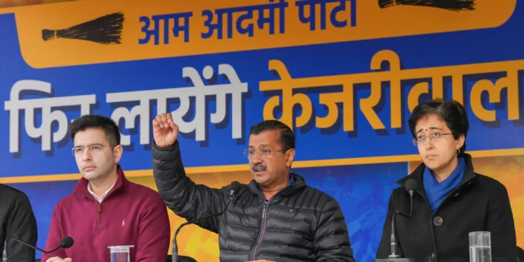 “Why Do You Abuse Me?”: Kejriwal Hits Back at BJP Over Scheme for Priests
