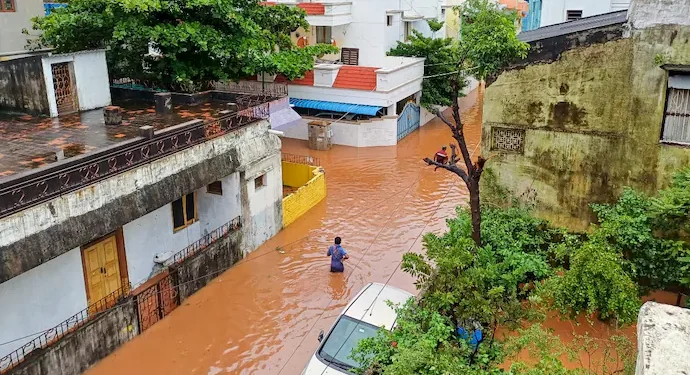 Cyclone Fengal Weakens: Schools, Colleges Shut in Puducherry and Tamil Nadu