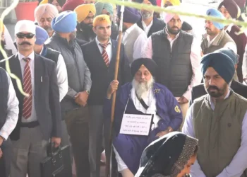 Sukhbir Badal Continues ‘Seva’ at Takhat Sri Kesgarh Sahib Amid High Security