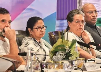 Mamata Banerjee as INDIA Chief? Samajwadi Party Supports, Congress Opposes