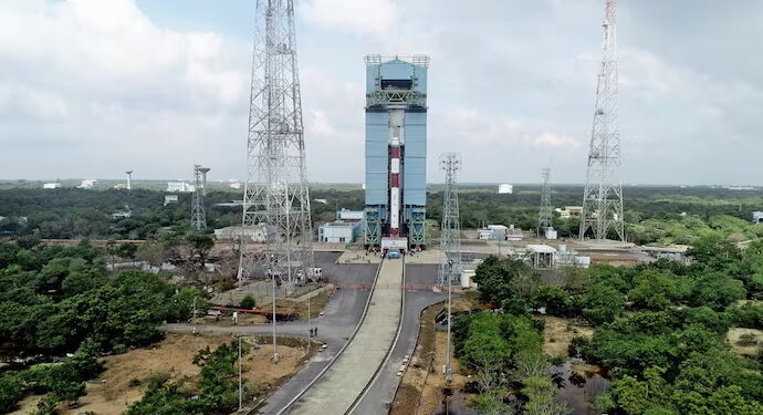 ISRO to Launch 24 Scientific Experiments to Space Under PSLV SpaDeX Mission