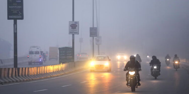Delhi’s Temperature Drops to 10.3°C, Light Rain Expected Next Week: IMD