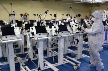 New Bat Coronavirus Found to Infect Humans Through Same Route as COVID-19