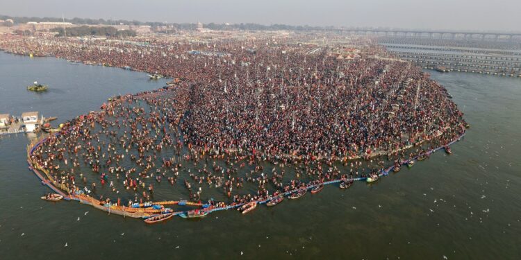 Maha Kumbh 2025: CAIT Estimates ₹3 Lakh Crore Business In 45 Days, Boosting Indian Economy
