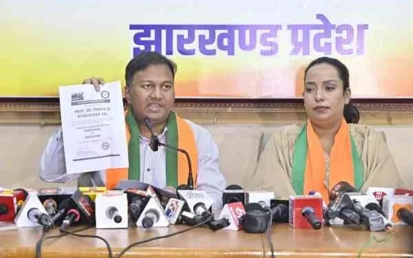 BJP Targets Minister Hafizul Ansari Over “Fake Degree” Allegation