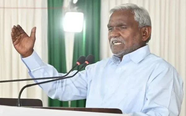 Champai Soren Declares Fight Against Religious Conversion and Bangladeshi Infiltration in Jharkhand