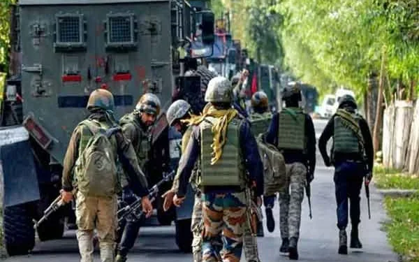 J&K: Encounter With Terrorists Ongoing in Udhampur, One Indian Army Soldier Martyred