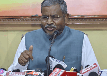 CM Hemant Soren’s Foreign Trip Questioned by Babulal Marandi: “Why Exclude Industry Minister?”