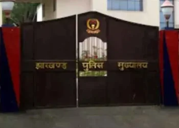 Inspector PK Singh And 10 Other Policemen Transferred After Aman Sahu Encounter