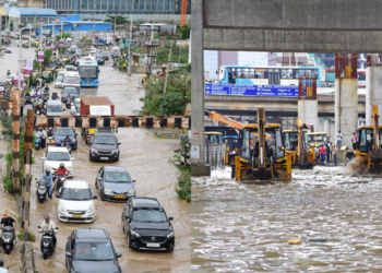 Bengaluru Rains Leave Residents Stranded Amid Flooding, Open Drains, and Delayed Response