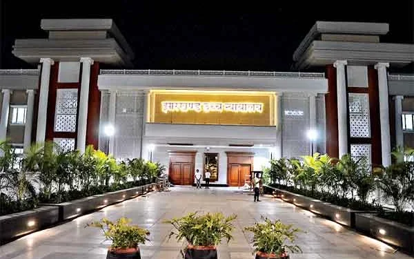 Ranchi’s Bad Roads: High Court Defers Hearing To Tuesday