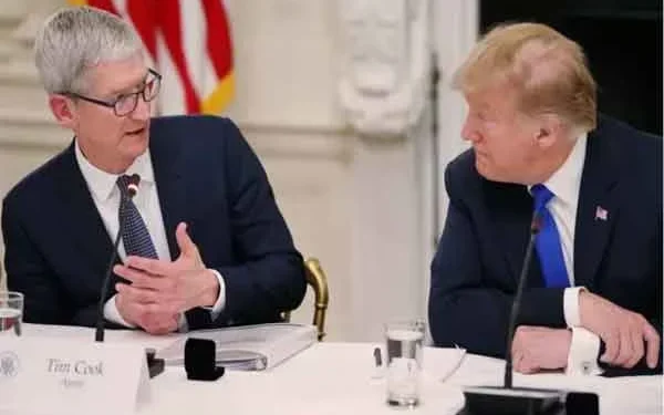 Trump to Apple: Set Up in India If You Must, But No Free Pass on US Tariffs