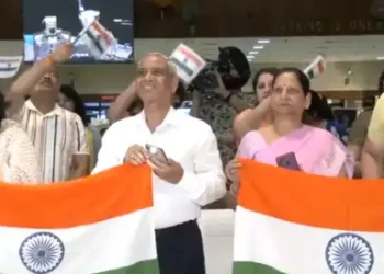 Cheers, Tears and Tiranga Pride: Shubhanshu Shukla Docks at ISS, Family Celebrates in Lucknow