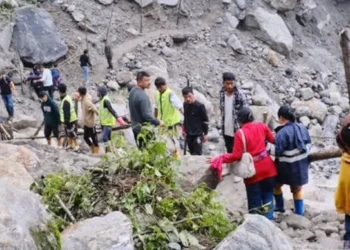 Over 1,200 Tourists Stranded in North Sikkim as Landslides Cut Off Key Roads
