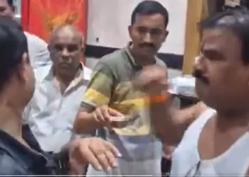 Mumbai Police to File Case Against Sena MLA Sanjay Gaikwad Over ‘Slapgate’ Incident