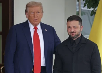 Trump–Zelenskyy Reset Splits MAGA Camp on Ukraine Commitments