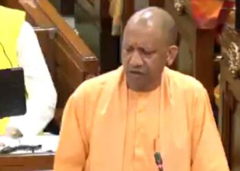 Yogi Adityanath Calls Akhilesh Yadav ‘Frog in a Well’, Labels PDA as ‘Parivar Development Authority’