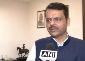 Devendra Fadnavis Responds to Rahul Gandhi’s Vote Theft Allegations: “He is Lying”